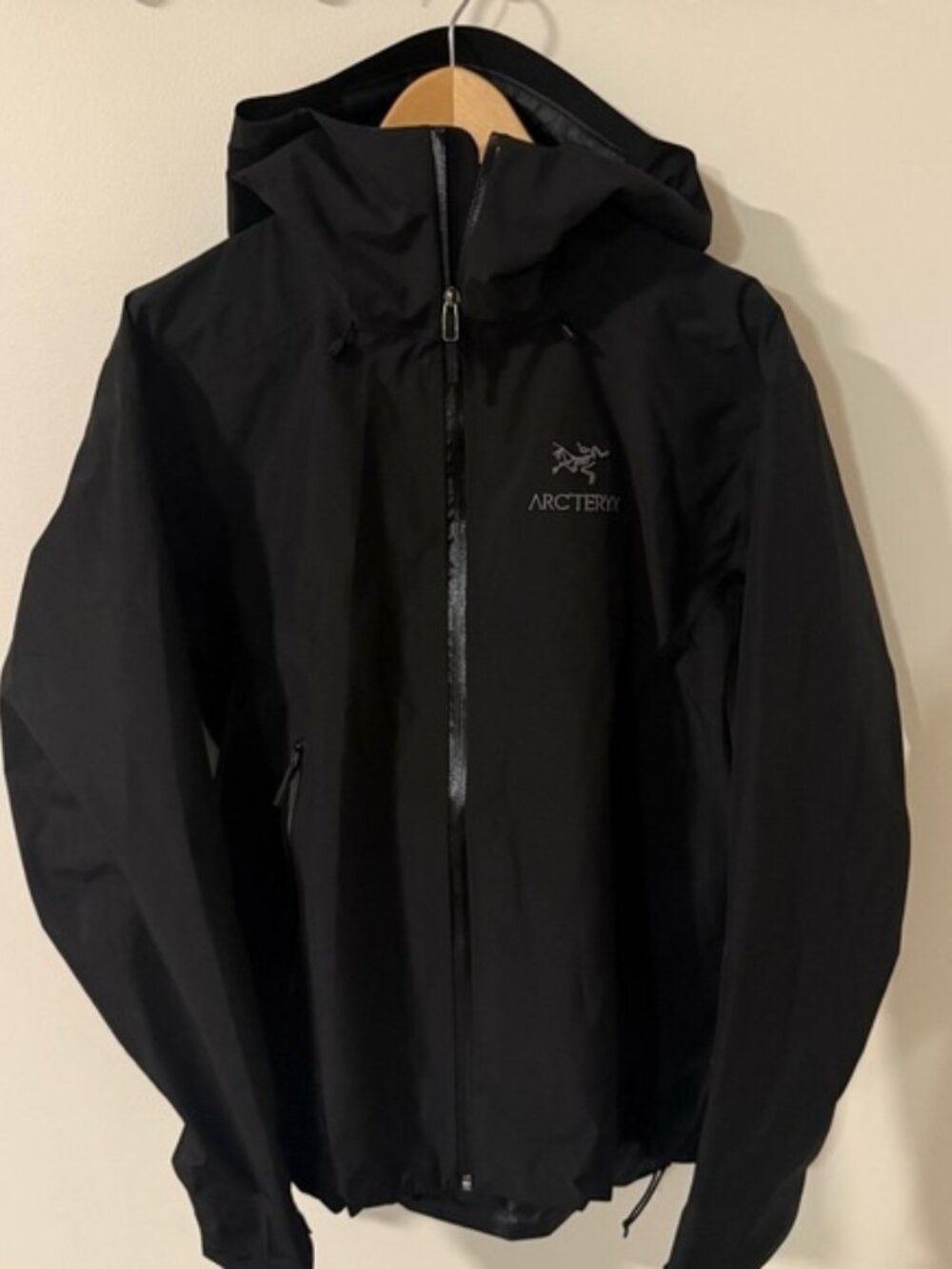 Arc'teryx Black Jacket Beta LT